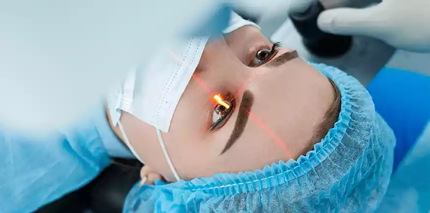 عوارض خطرناک جراحی زیبایی تغییر رنگ چشم!
