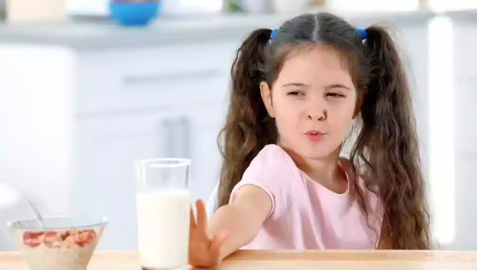 چرا برای کاهش وزن، صبحانه را حذف نکنیم؟