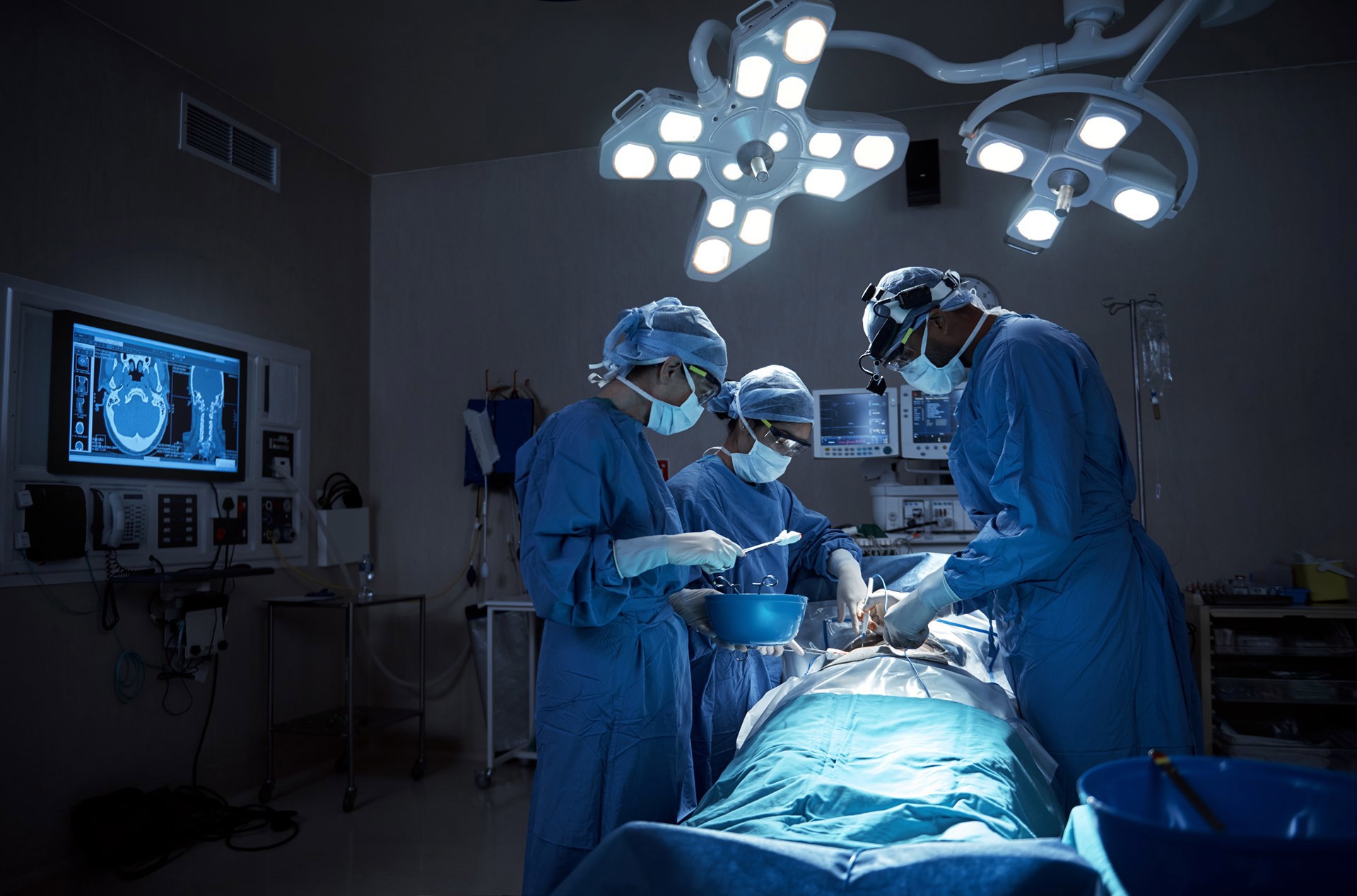 چگونه فرزندتان را برای عمل جراحی آماده کنید؟